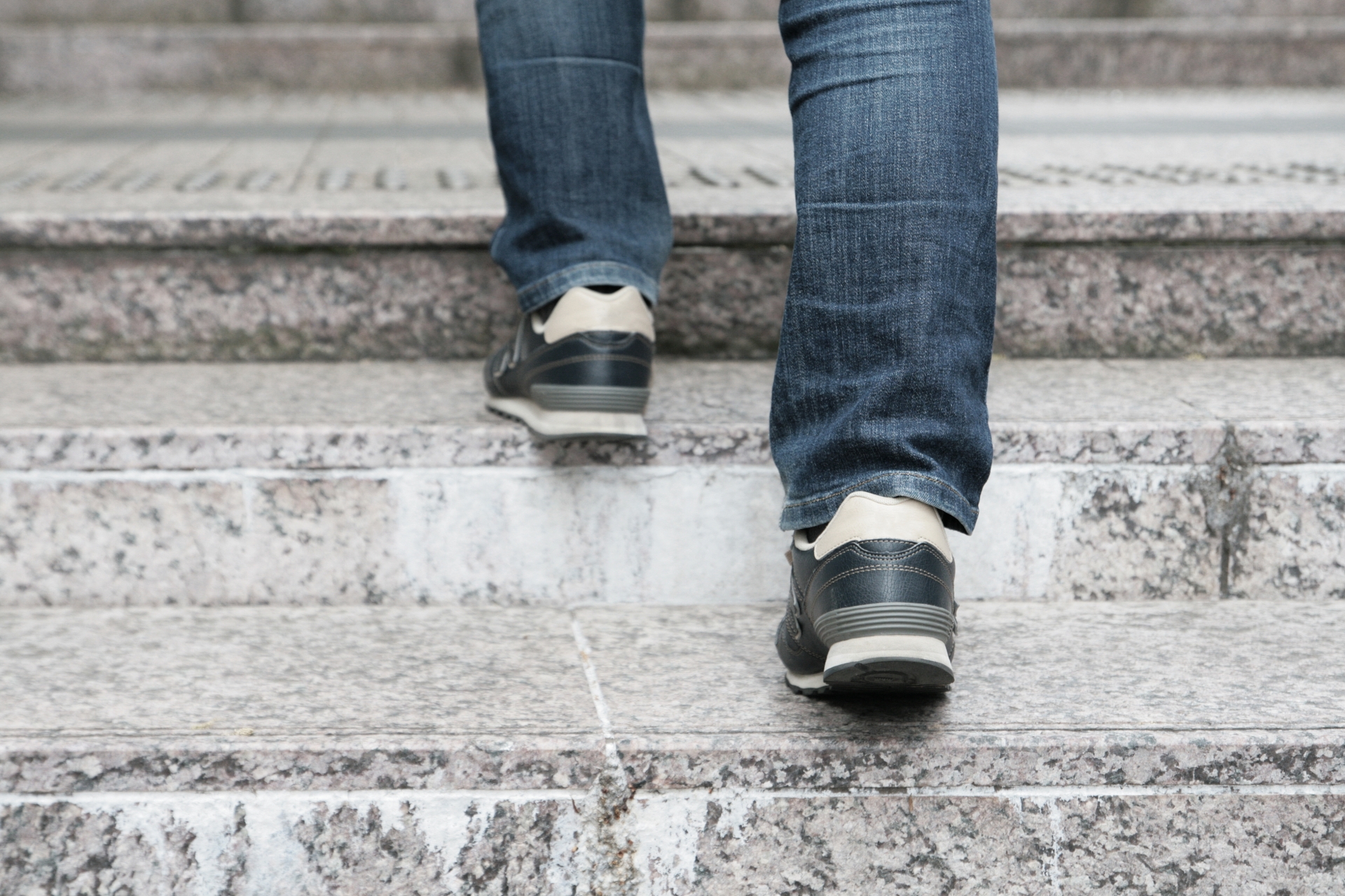 【肉離れ】50代男性　会社員
